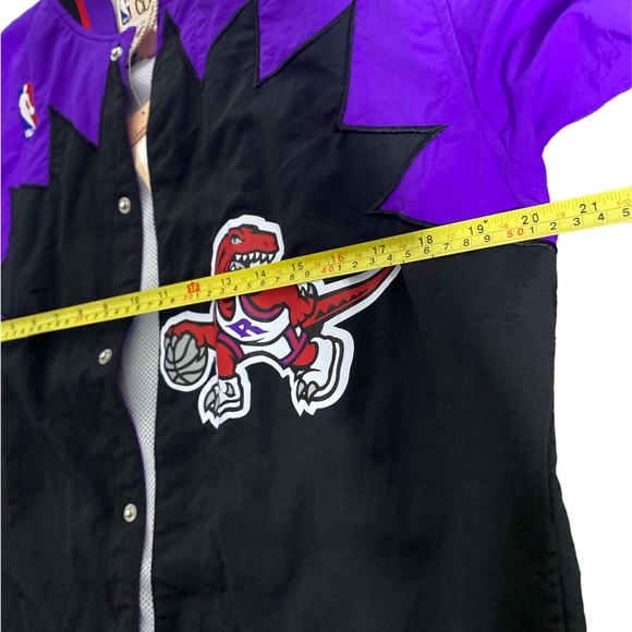 NBA Hardwood Classic Mitchell & Ness Vintage Toronto Raptors Jacket With Tags - Picture 7 of 8